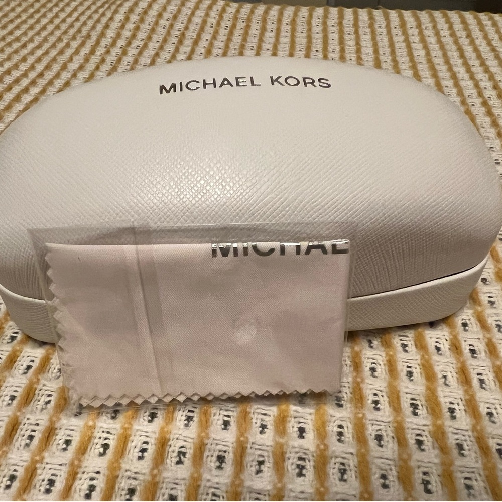 NWOT - Michael Kors Sunglass Hard Case with Wipe Cloth NEVER OPENED